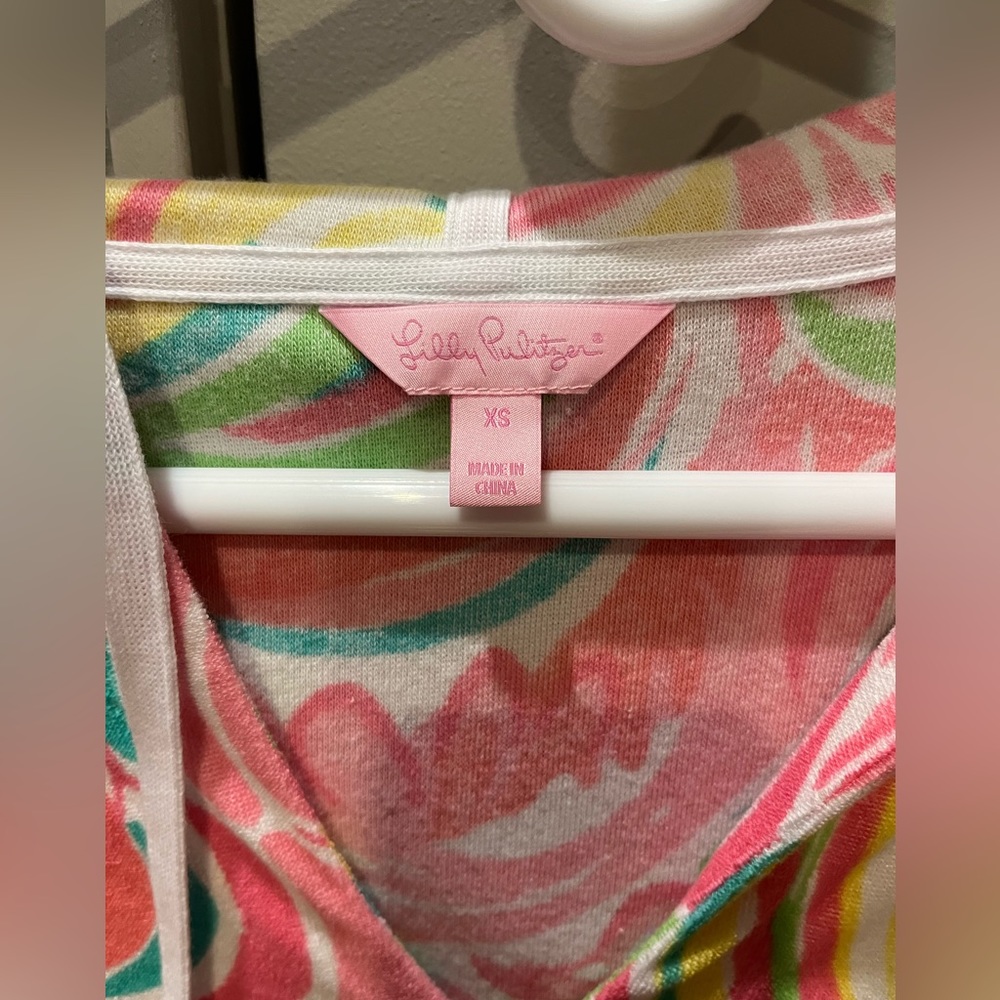 Lilly Pulitzer Pink Multi Swirl V-Neck Hoodie - Picture 3 of 3